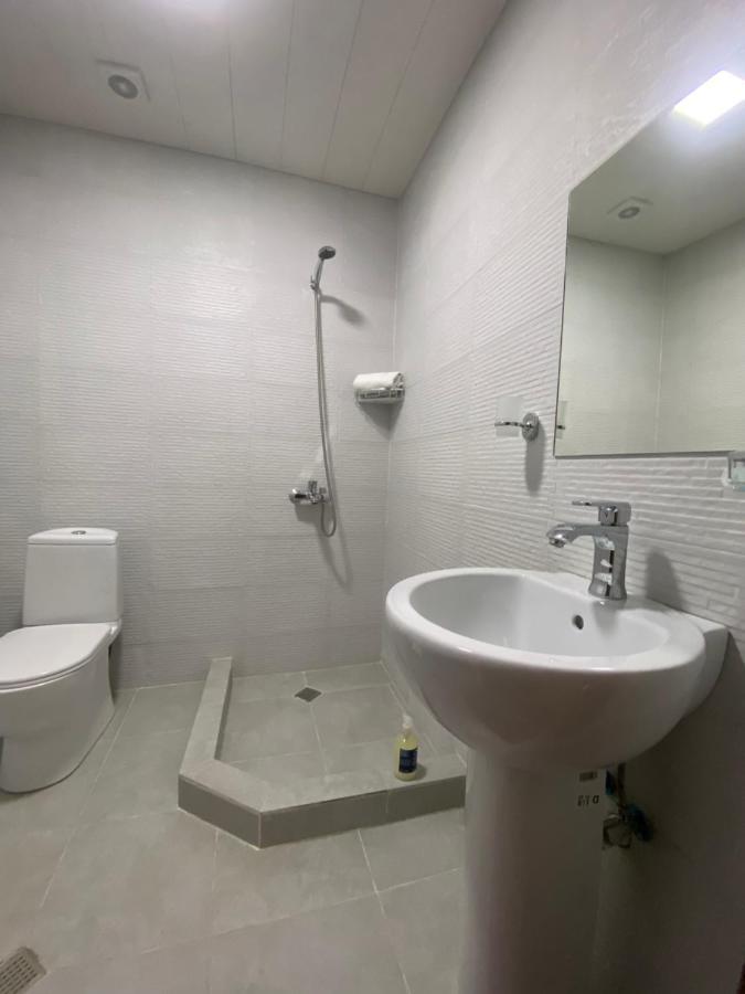 Borjomi Central Hotel Ngoại thất bức ảnh