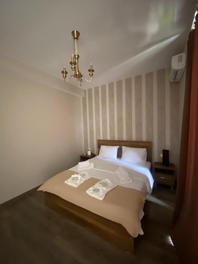 Borjomi Central Hotel Ngoại thất bức ảnh