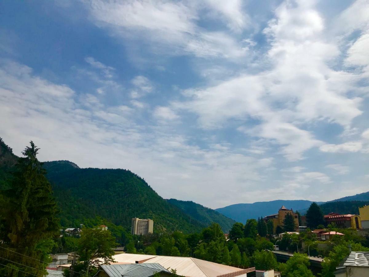 Borjomi Central Hotel Ngoại thất bức ảnh