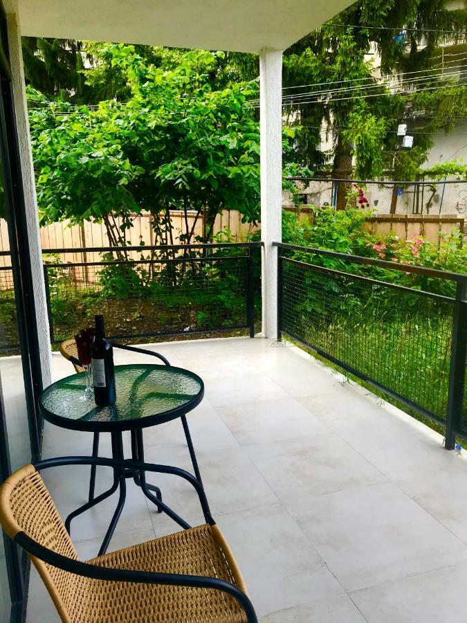 Borjomi Central Hotel Ngoại thất bức ảnh